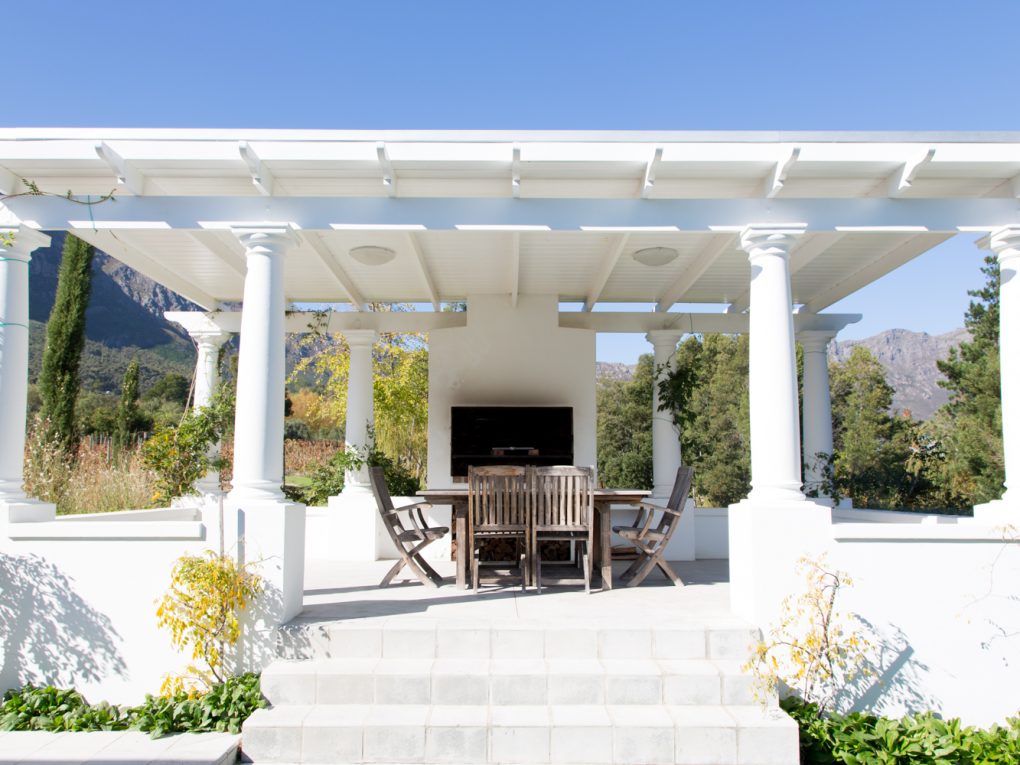 Lilypond Guesthouse at Le Lude